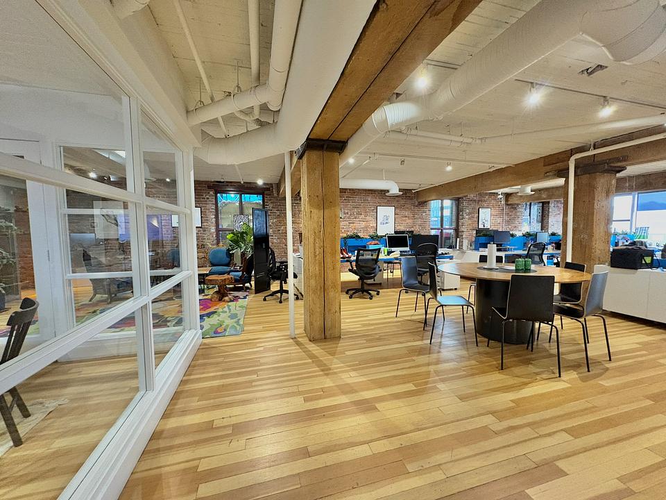 200 - 55 Water Street, Vancouver, BC