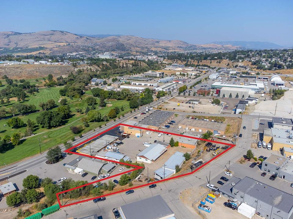 R - 905 Kalamalka Lake Road, Vernon, BC
