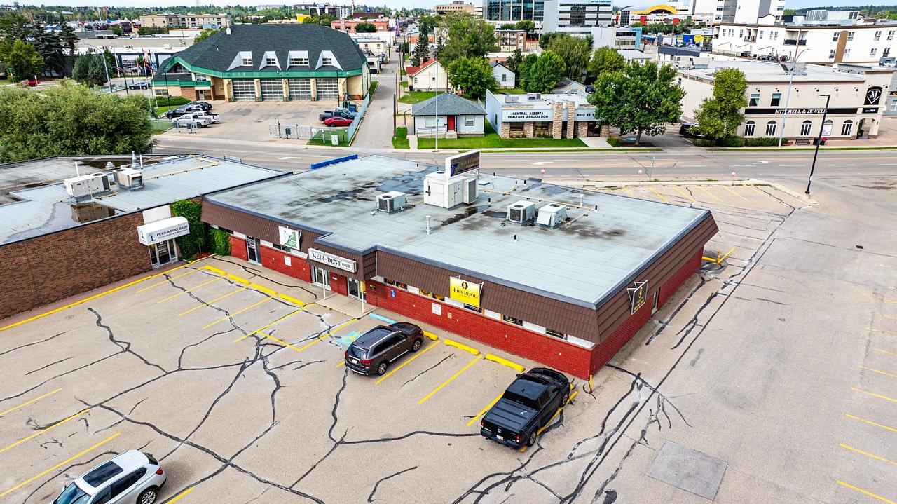 101A - 4419 50 Avenue, Red Deer, AB