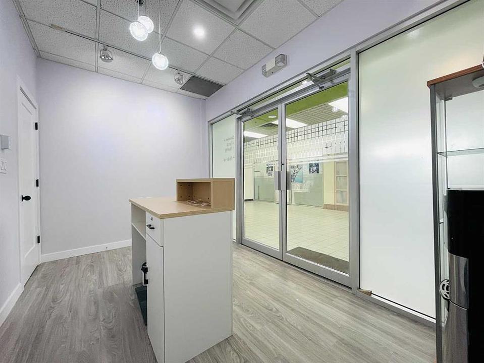 1623 Centre Street Northwest, Calgary, AB