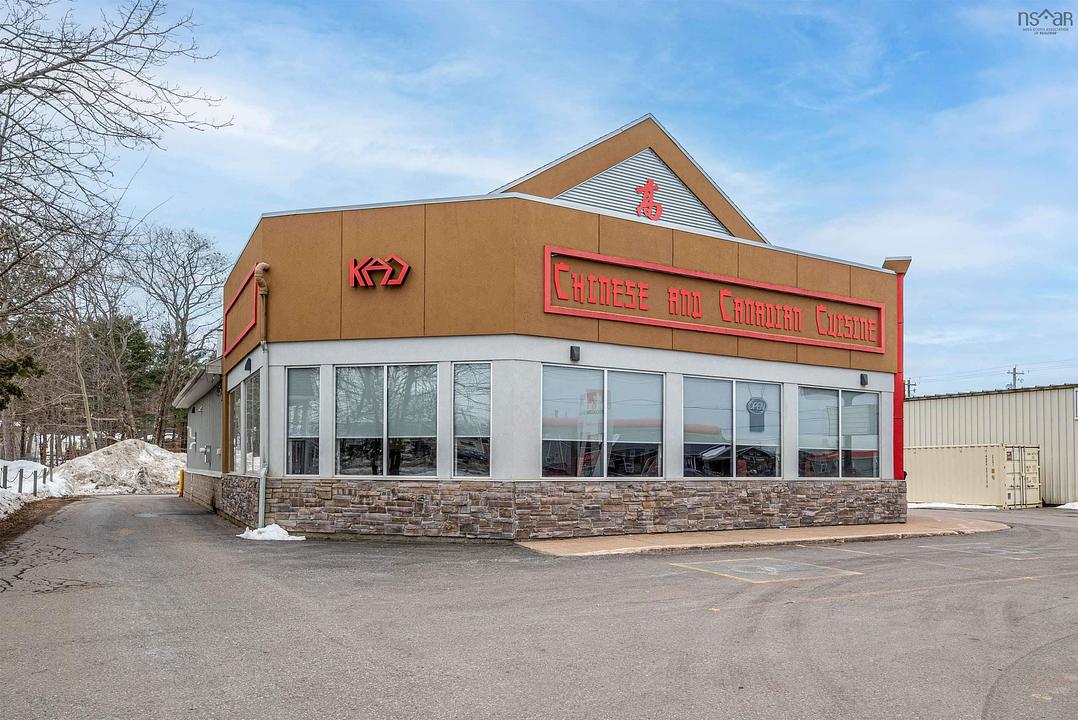 8986 Commercial Street, New Minas, NS