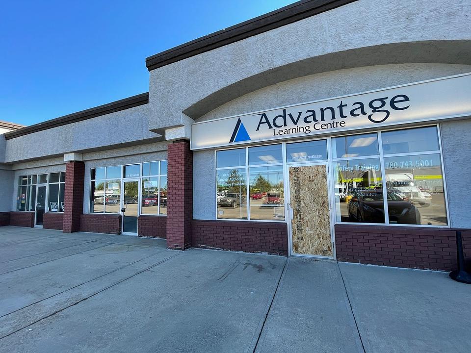 2 - 9521 Franklin Avenue, Fort McMurray, AB