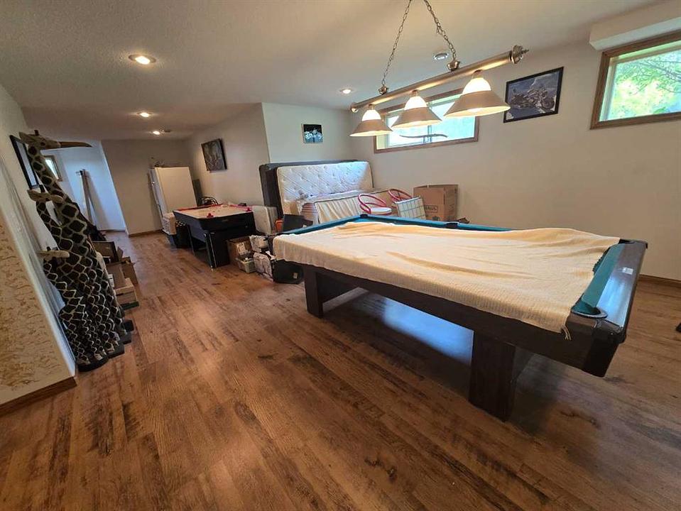 28244 Alberta 590, Innisfail, AB