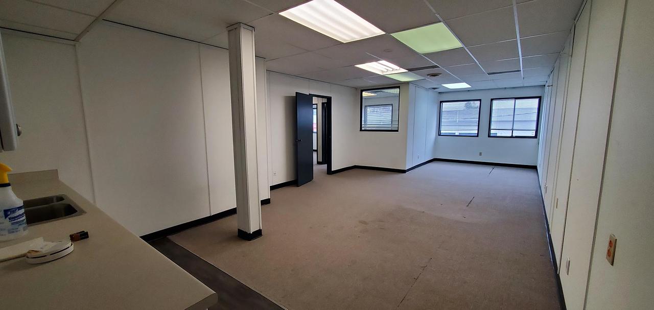 250 - 2560 Simpson Road, Richmond, BC