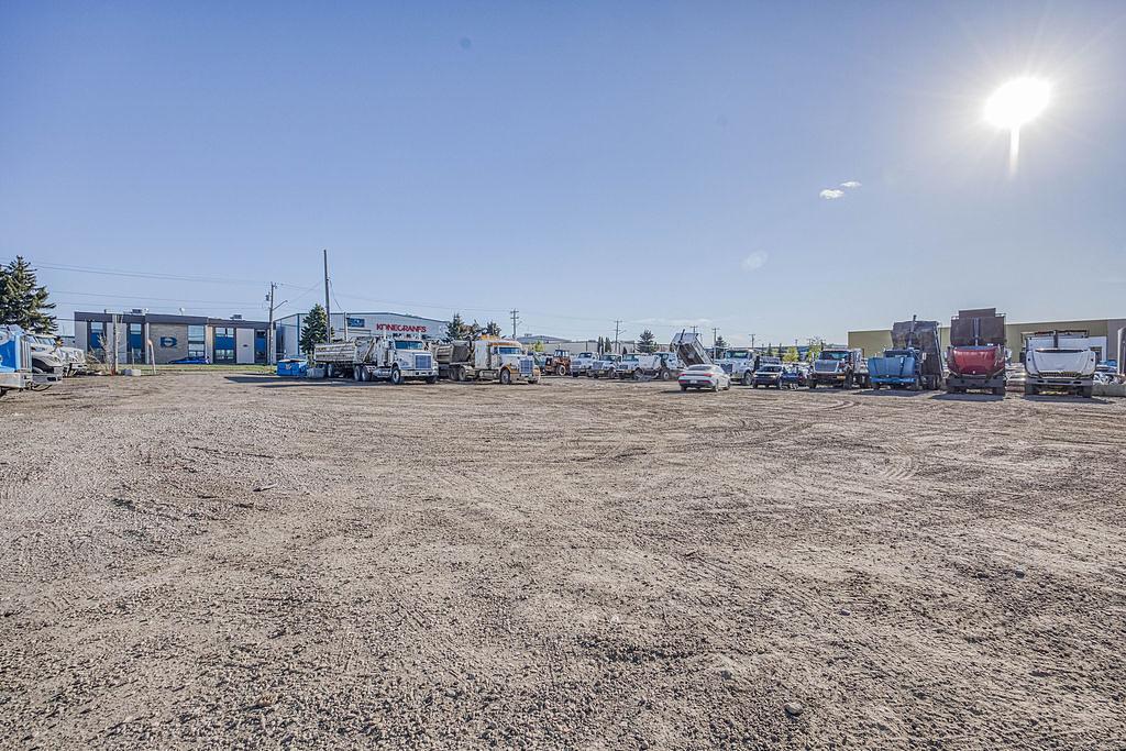 3652 74 Avenue Northwest, Edmonton, AB