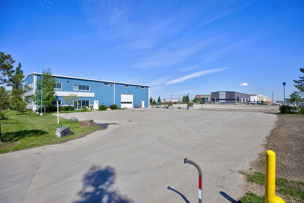 240086 Frontier Crescent, Rocky View County, AB