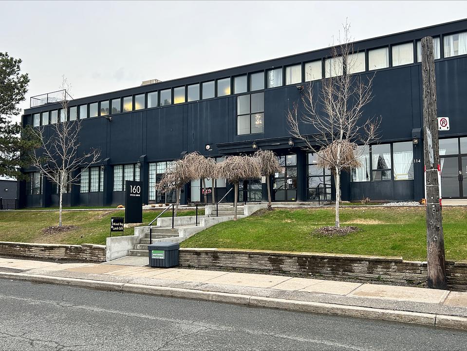 209 - 160 Tycos Drive, Toronto, ON