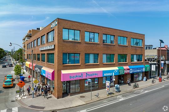726 Bloor St W, Toronto, ON