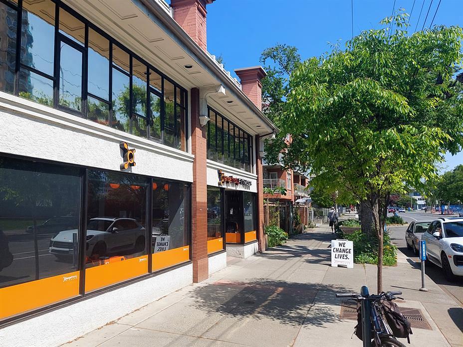 Retail - 1010 Yates Street, Victoria, BC