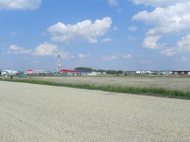 5388 Len Thompson Drive, Lacombe, AB