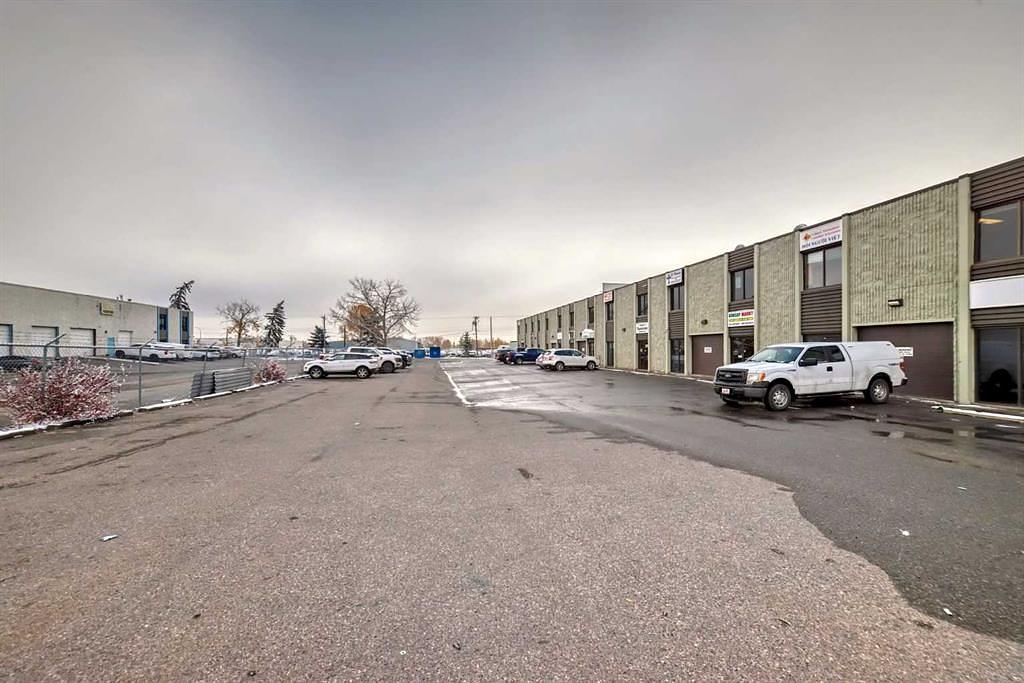 1829 54 Street Southeast, Calgary, AB
