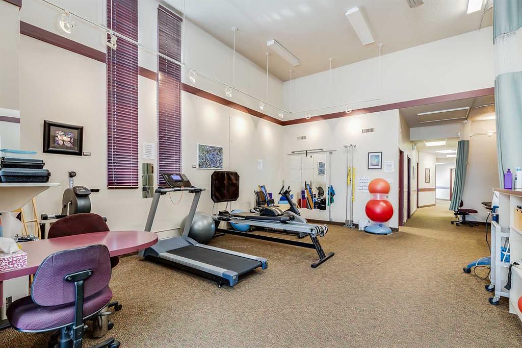 5120 50 Avenue, Olds, AB