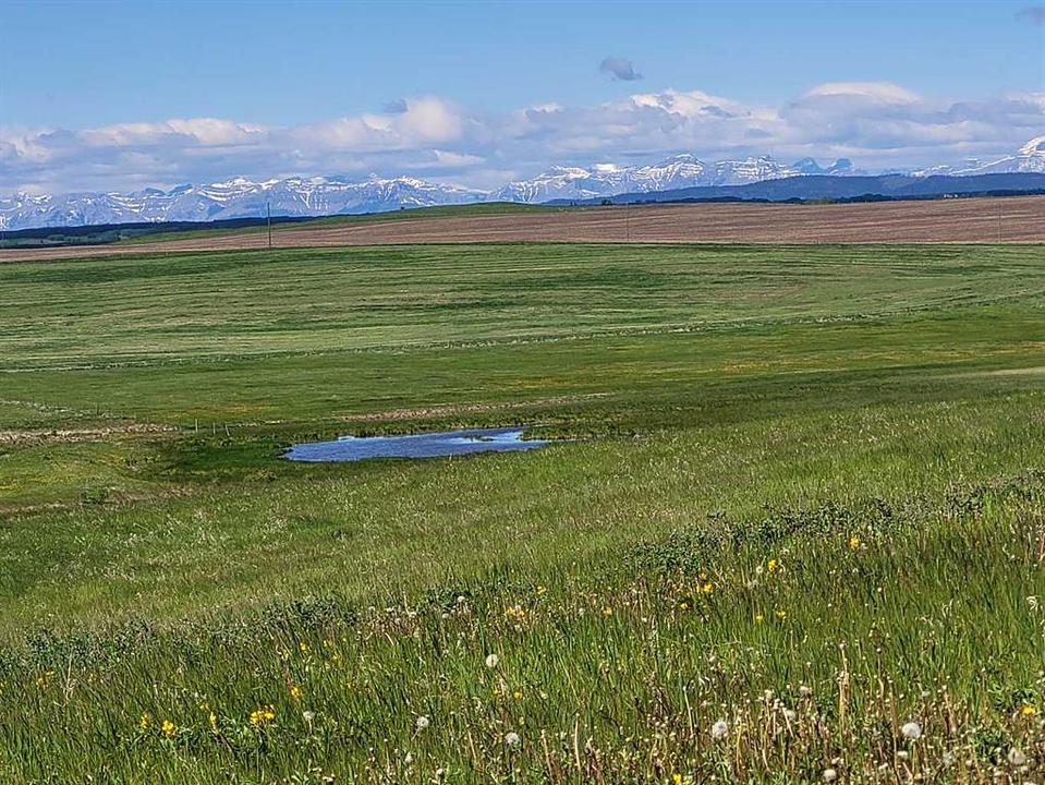 W-5,R-3,T-27,S-22, NW,SW - Lochend Road, Rocky View County, AB