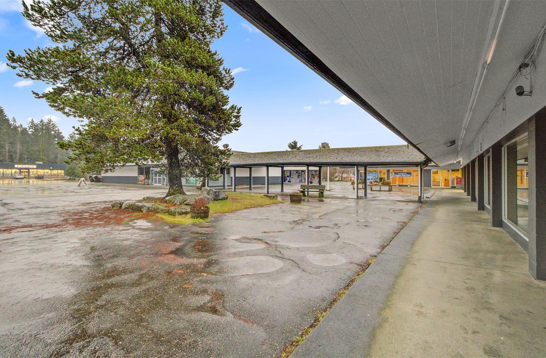 375 Nimpkish Dr, Gold River, BC