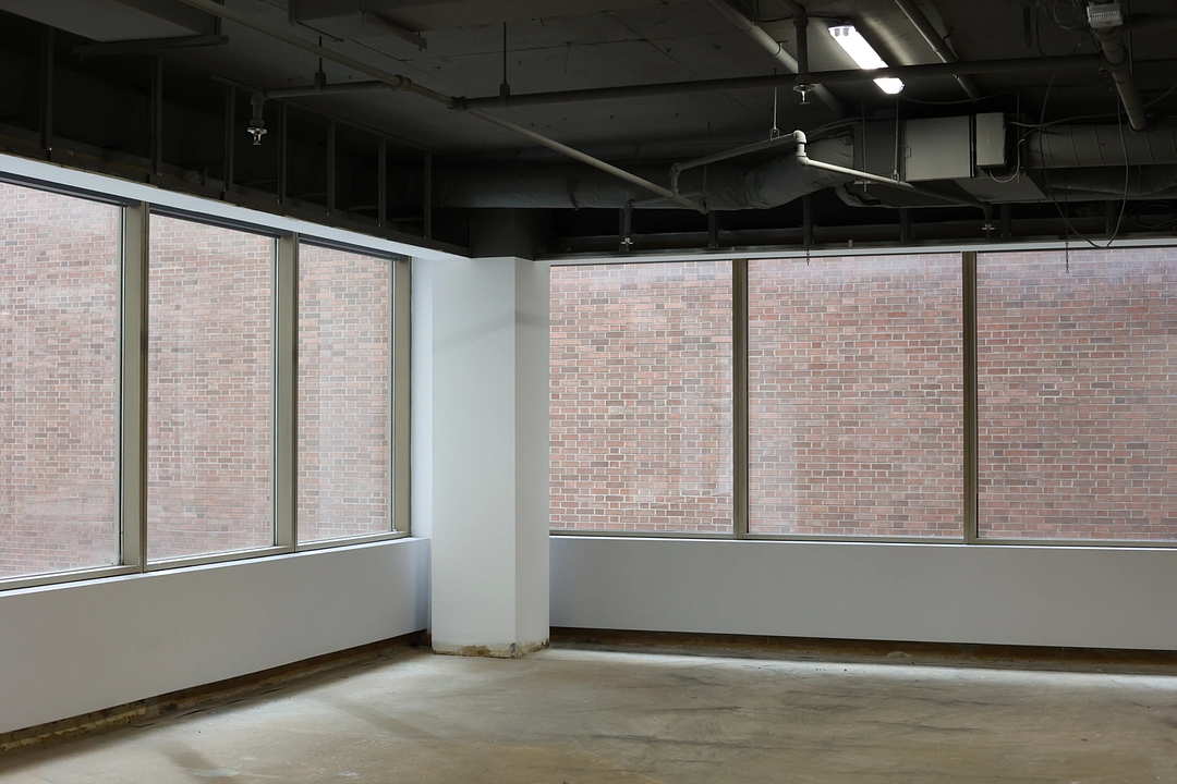 610 - 330 Bay Street, Toronto, ON