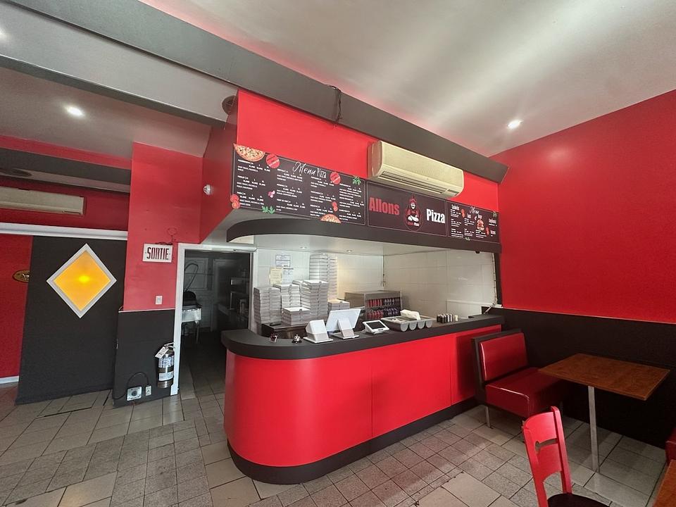 2 - 8523-8527 Boulevard Saint-Laurent, Montréal, QC