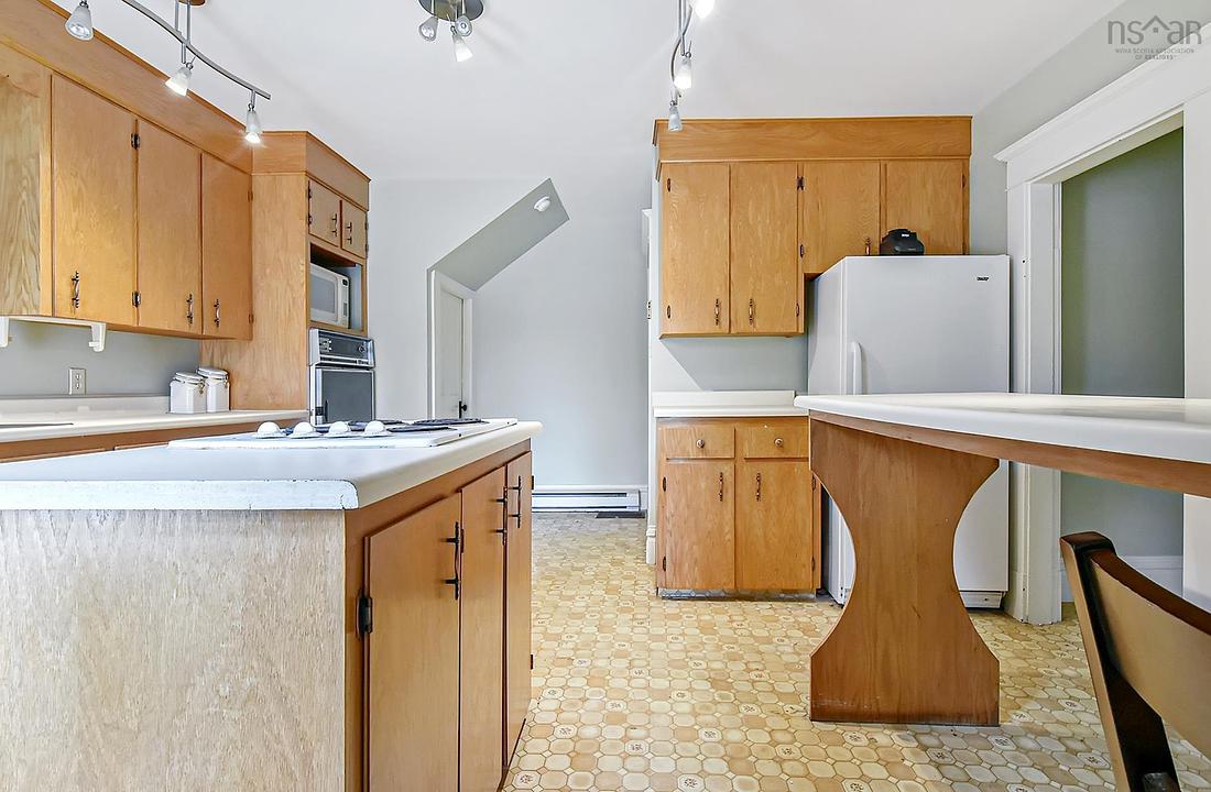 194 King Street, Windsor, NS