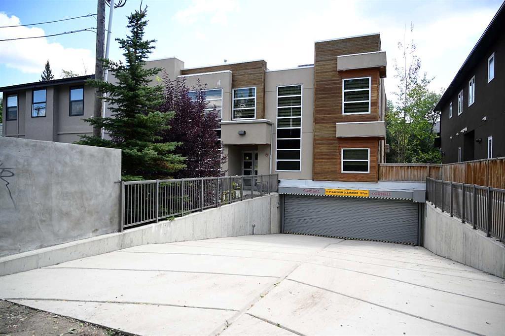 6108 Bowness Road Northwest, Calgary, AB