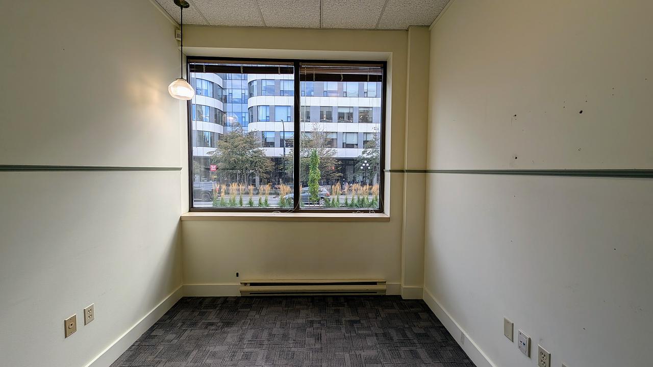 100 - 1312 Blanshard Street, Victoria, BC