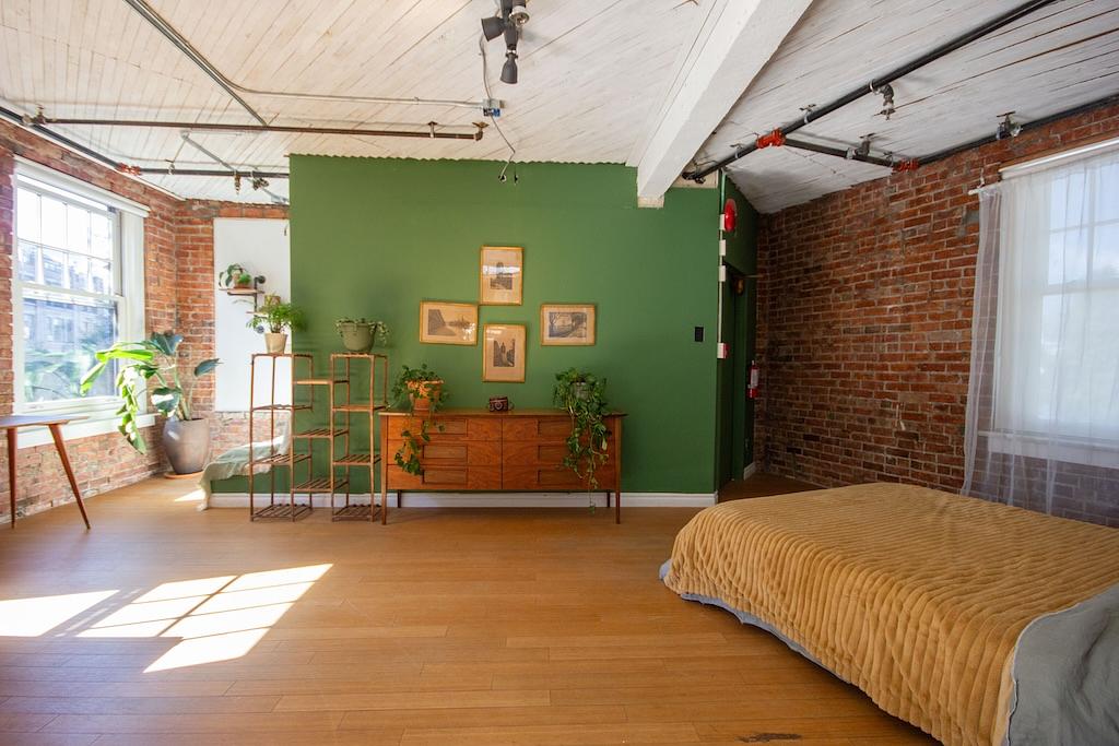 300 - 157 Alexander St, Vancouver, BC