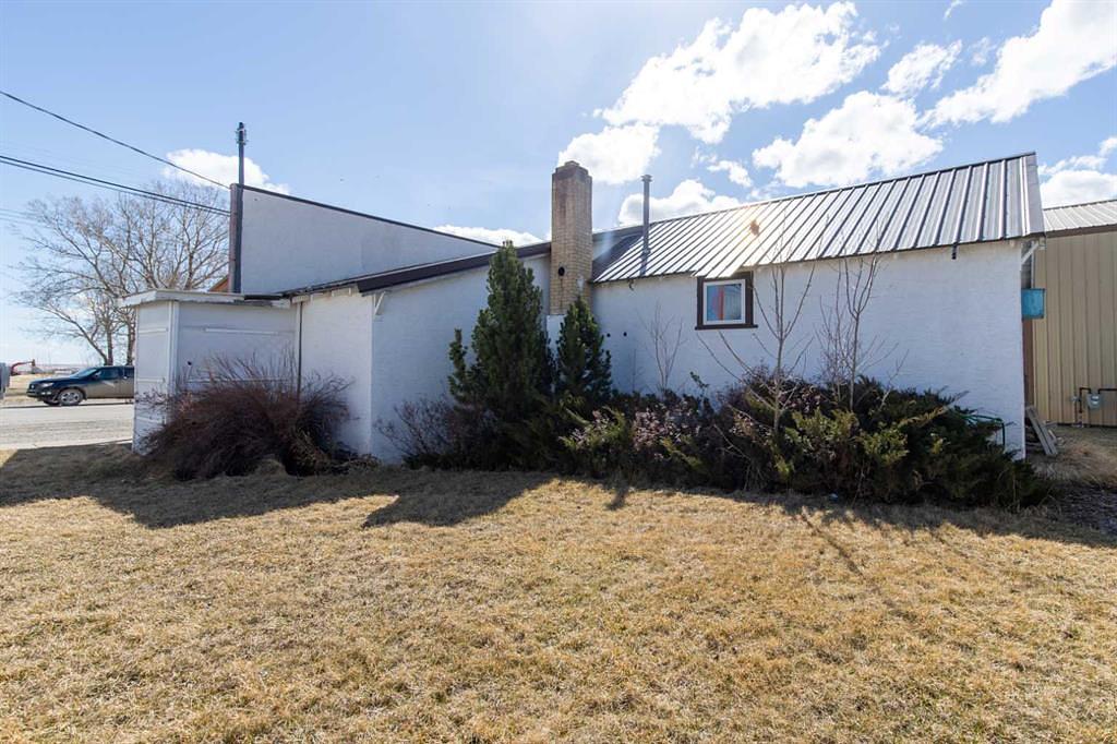 60 Main Avenue Northwest, Glenwood, AB
