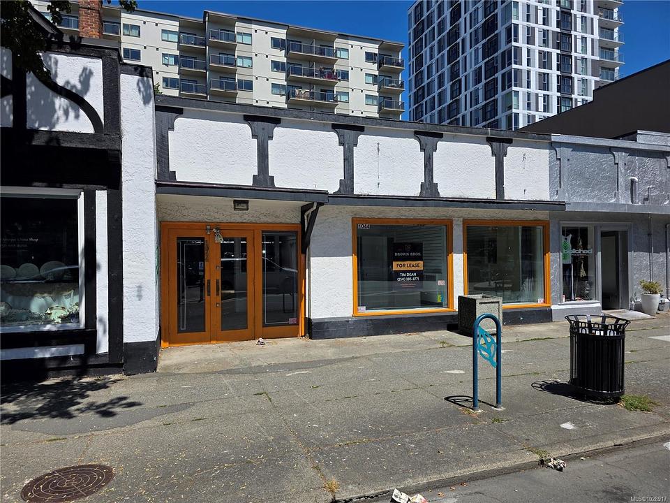 1044 Fort Street, Victoria, BC