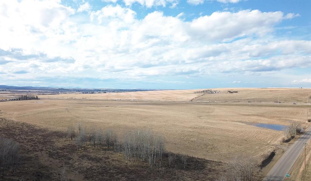 128 Street West, Foothills, AB