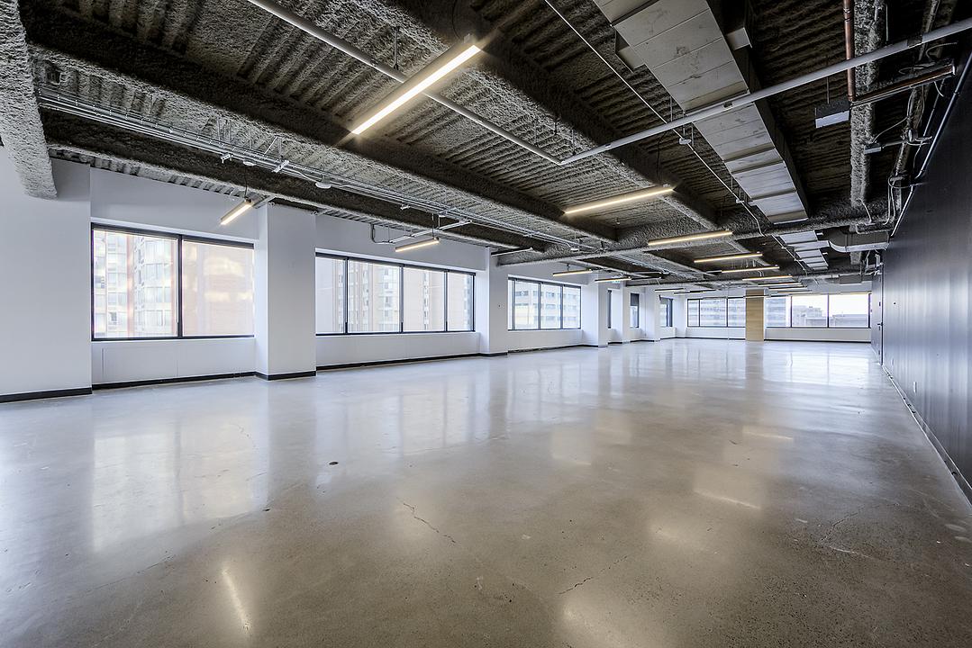 1000 - 180 Dundas Street West, Toronto, ON
