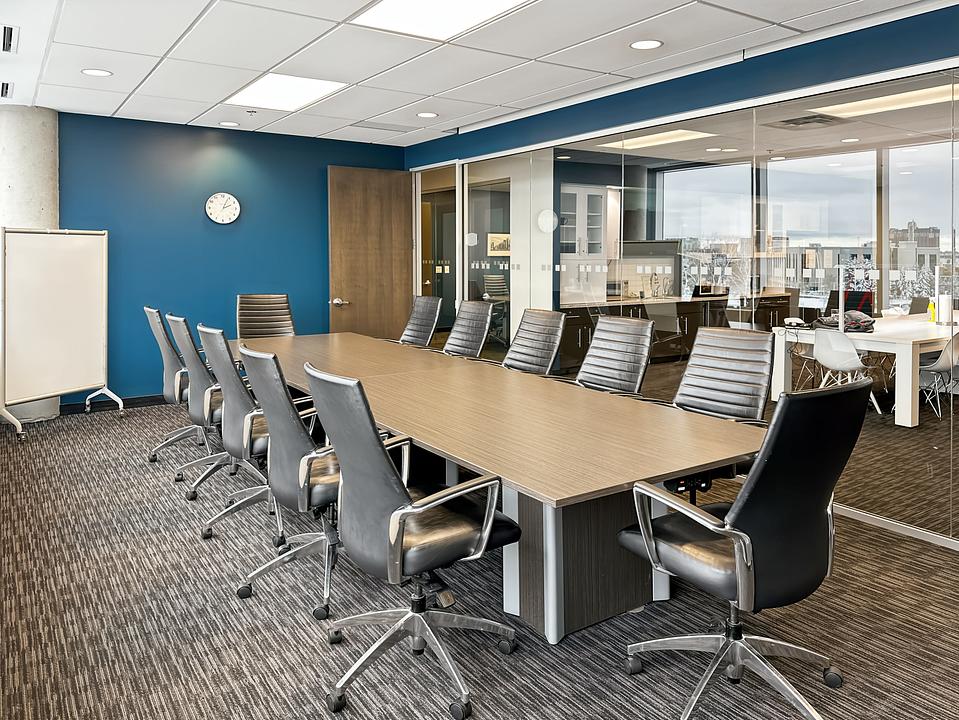T500 - 3055 Boulevard Saint-Martin Ouest, Laval, QC