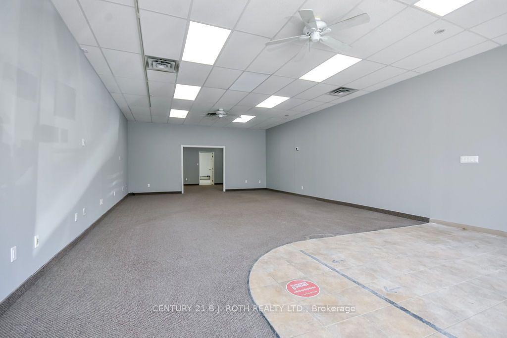 11 - 400 Laclie Street, Orillia, ON