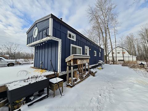 116 Constance Creek Drive, Dunrobin, ON