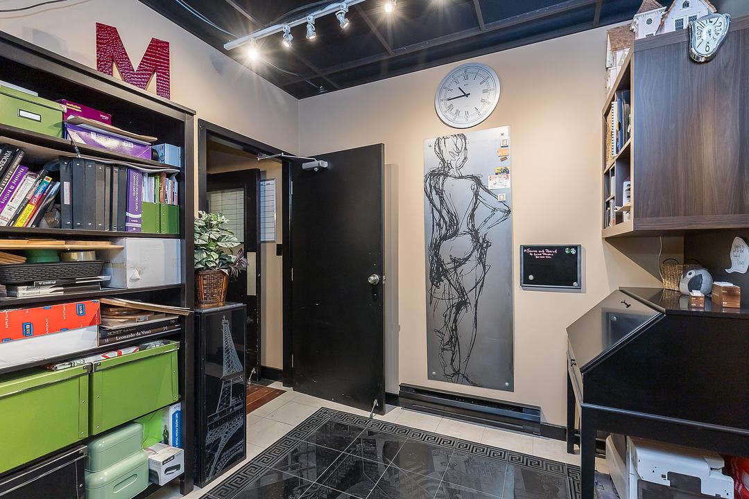 110 - 8484 162 St, Surrey, BC