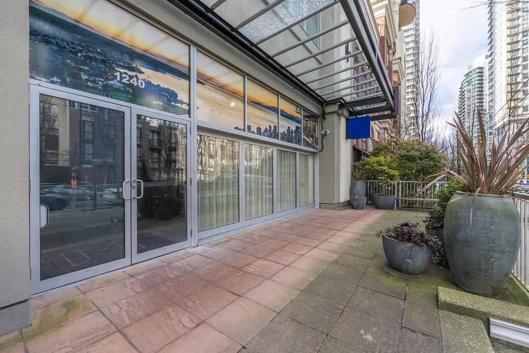 1240 Richards St, Vancouver, BC