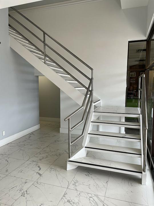 201 - 3045 Douglas Street, Victoria, BC