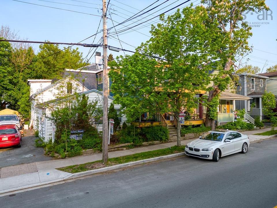 2070 Oxford Street, Halifax, NS