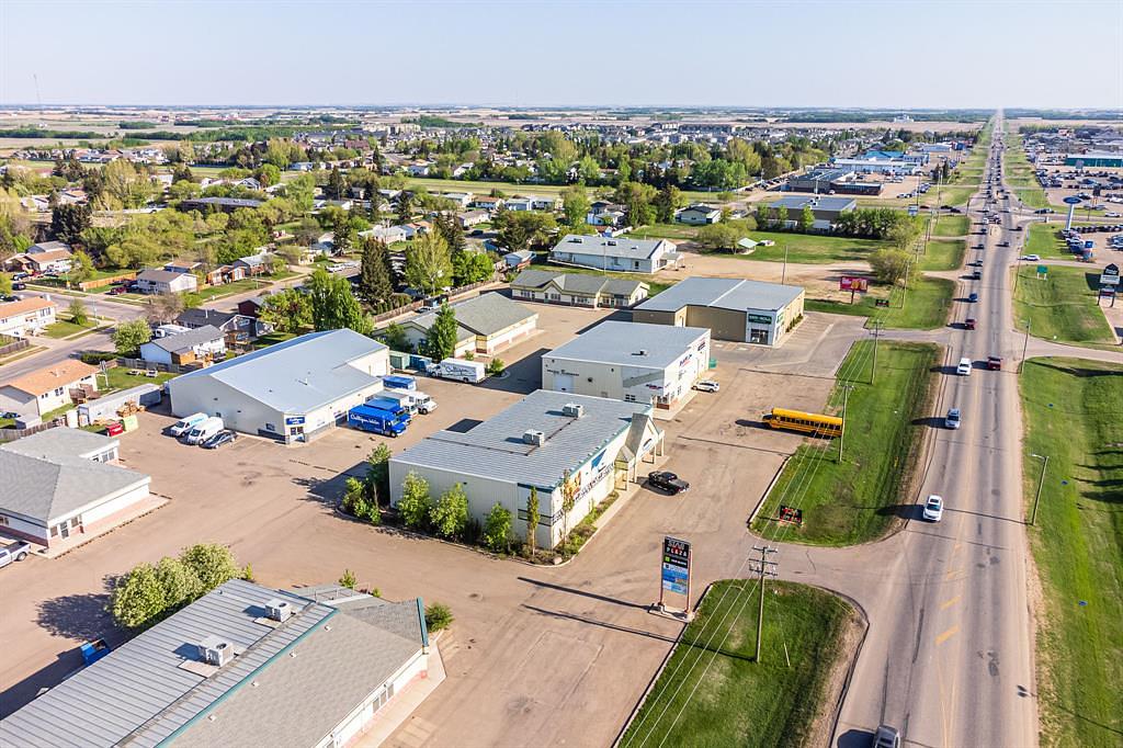 2711 50 Avenue, Lloydminster, SK