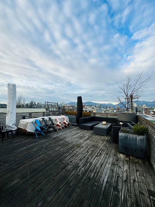 207 - 33 East 8th Avenue, Vancouver, BC
