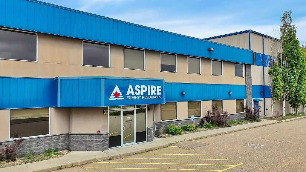 22 Mckenzie Drive, Red Deer County, AB
