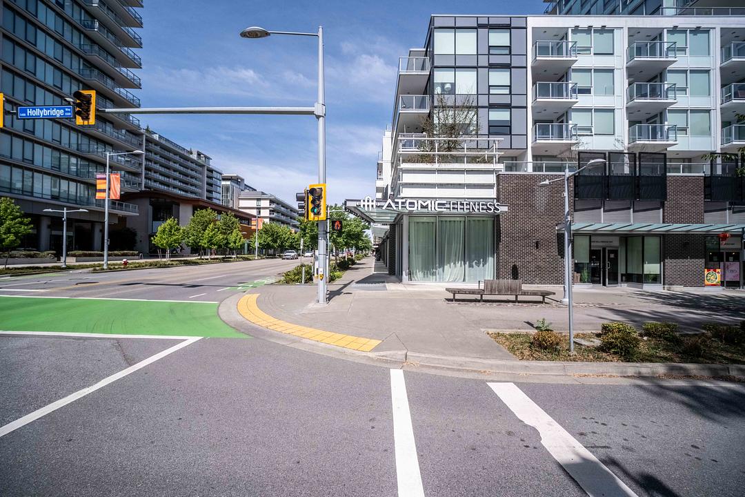 135 - 5508 Hollybridge Way, Richmond, BC