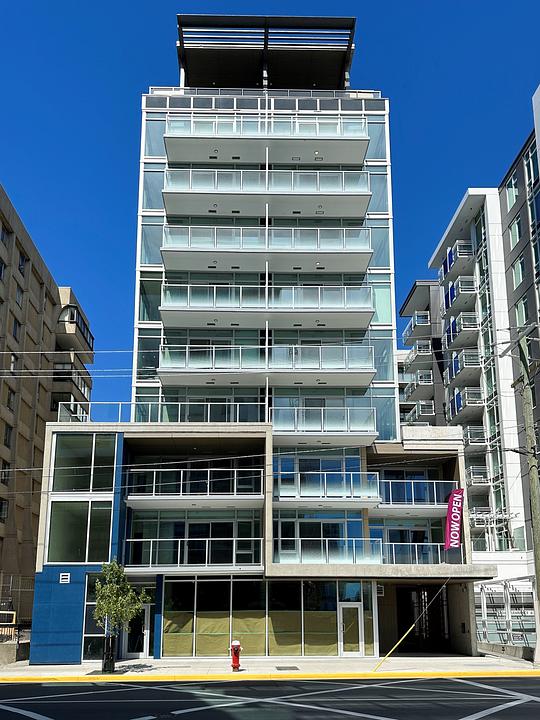 101 - 1088 Johnson Street, Victoria, BC