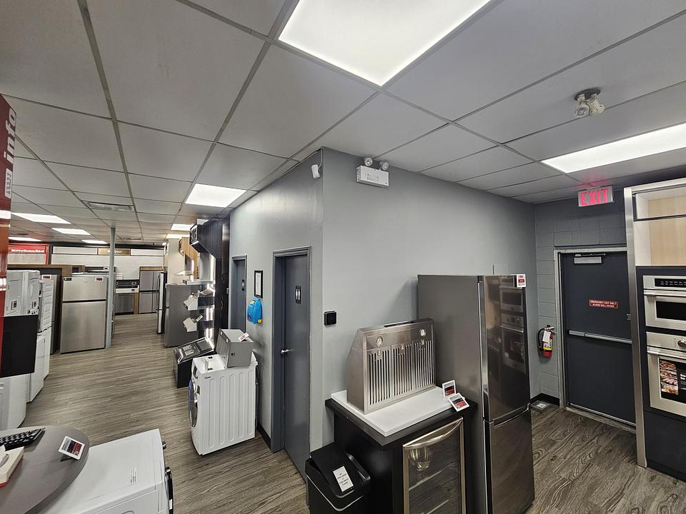 100 - 7637 Edmonds St, Burnaby, BC