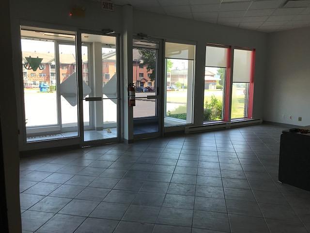 3053 - 3033 Rue Monseigneur Dufour, Saguenay, QC