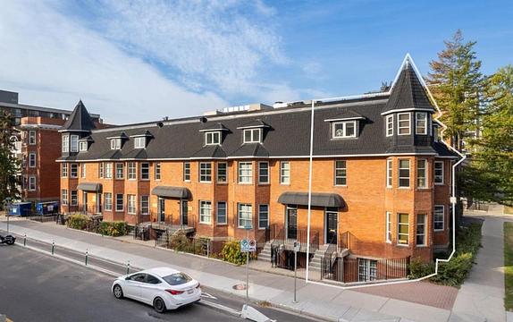 1401 2 Street Southwest, Calgary, AB