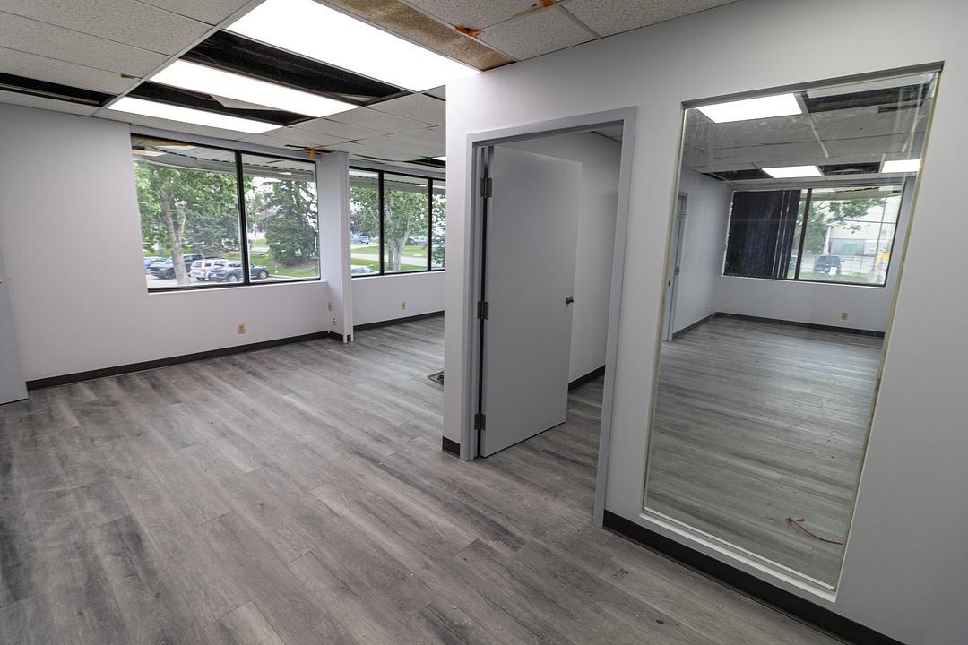 Unit 136 - 1530 27 Avenue Northeast, Calgary, AB