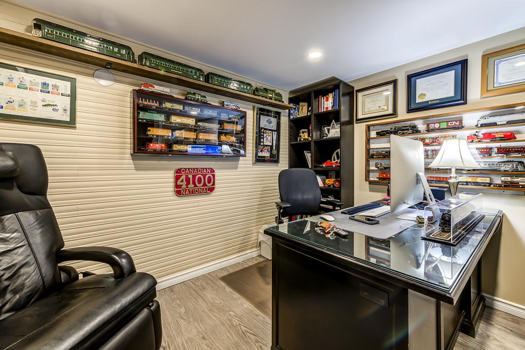 6417 112 Avenue Northwest, Edmonton, AB