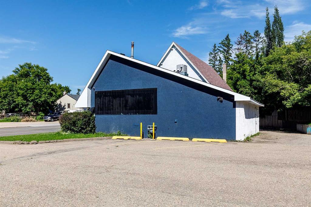 4419 55 Street, Red Deer, AB