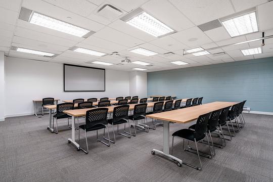 325 Front Street West 2nd floor, Toronto, ON