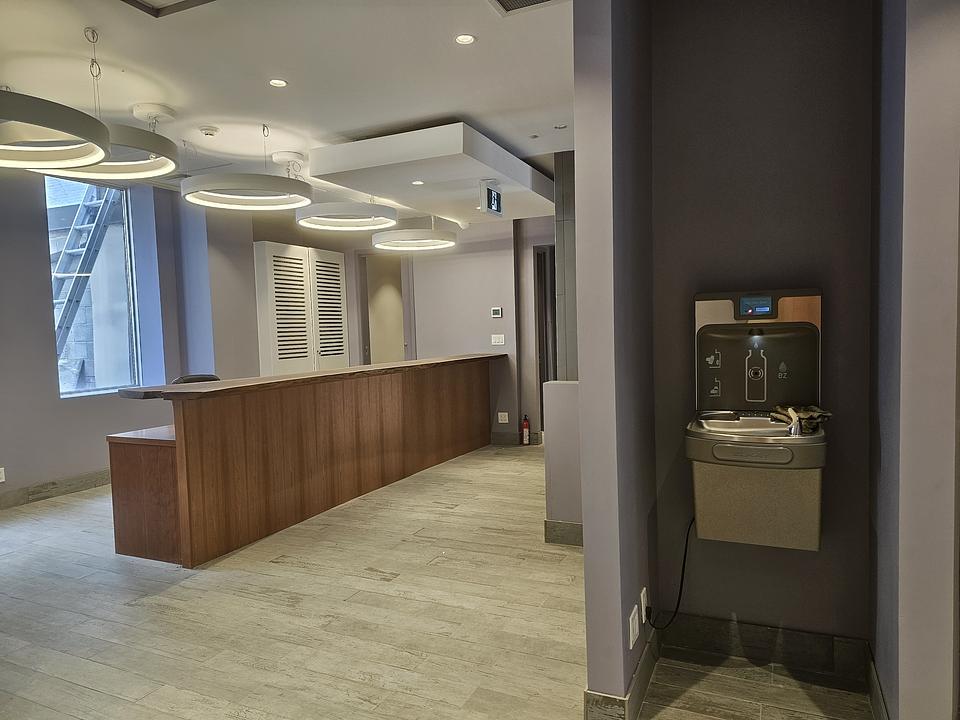200 - 119 Yonge Street, Toronto, ON