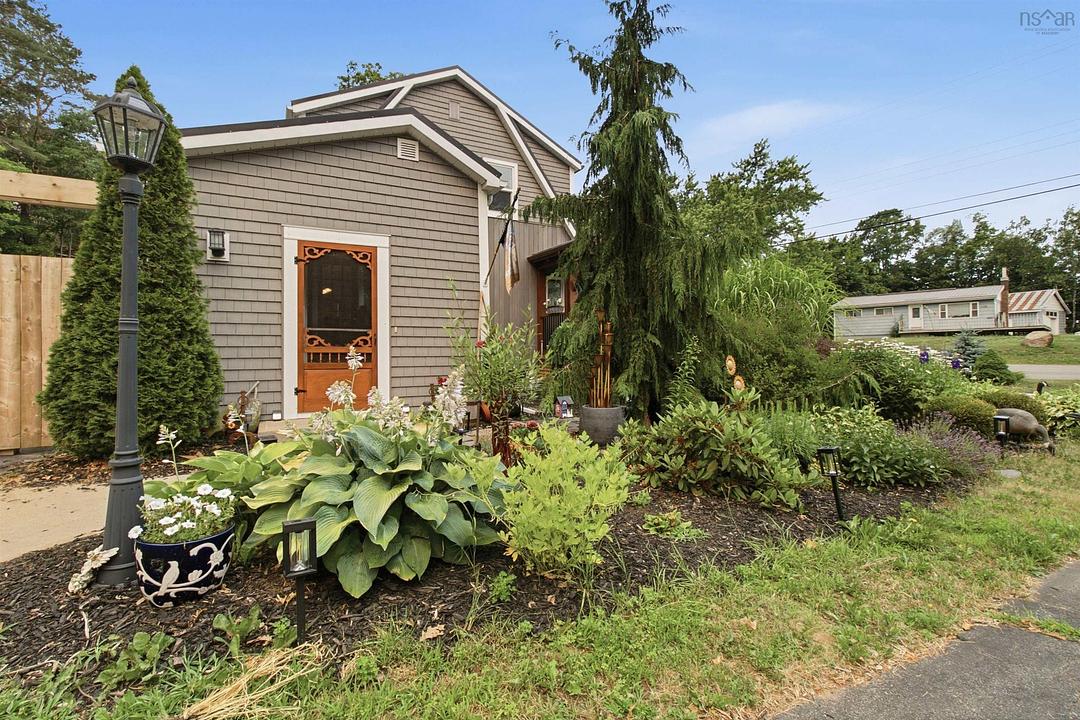 1207 Belcher Street, Port Williams, NS