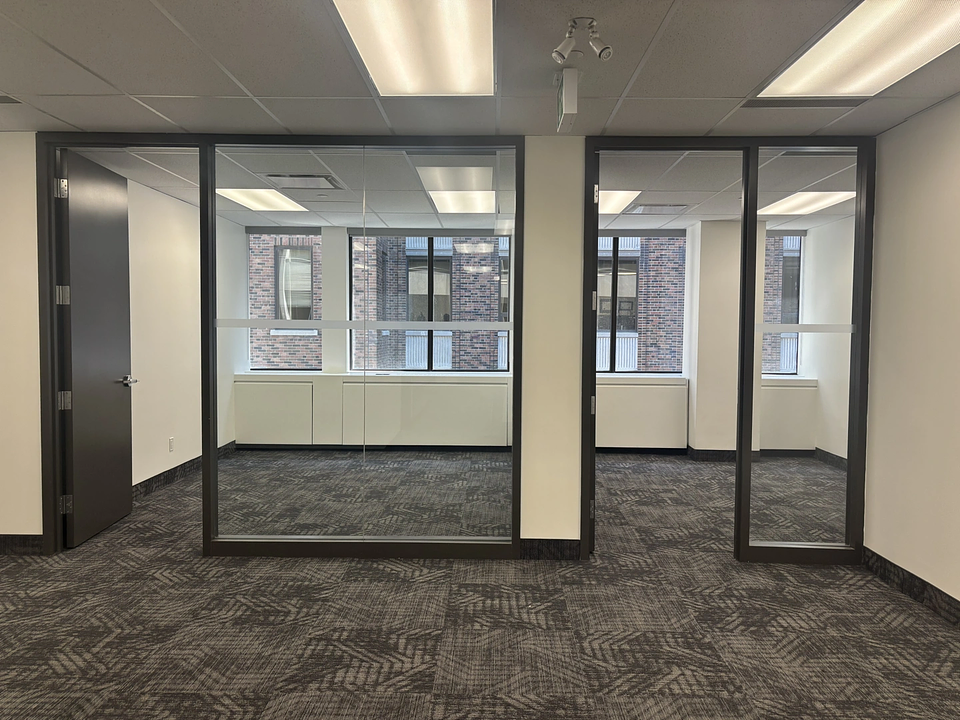 901 - 360 Bay Street, Toronto, ON